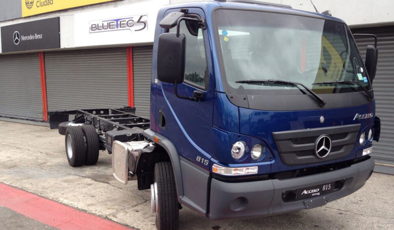 MERCEDES BENZ ACCELO lleno