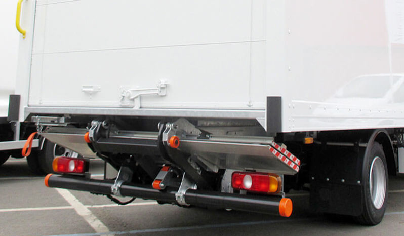 Plataformas elevadoras lleno