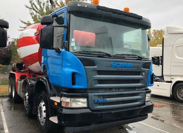 Scania P380 8×4 2006 Mixer lleno
