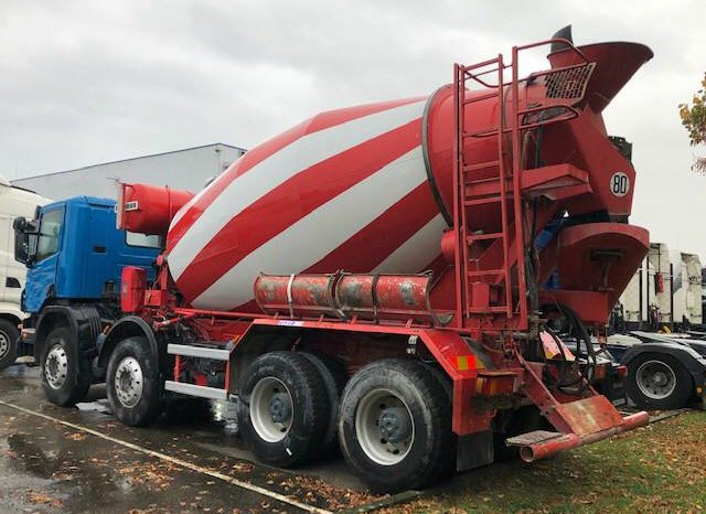 Scania P380 8×4 2006 Mixer lleno