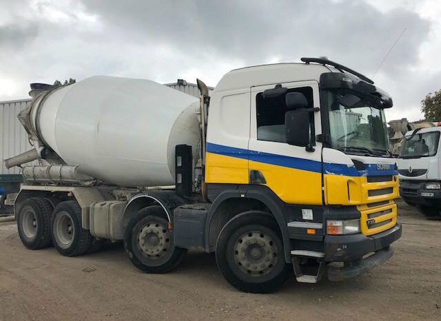 Scania P380 8×4 2008 Mixer lleno