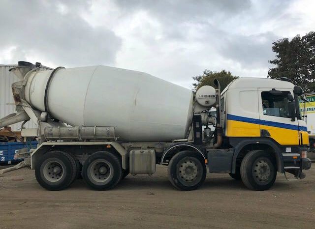 Scania P380 8×4 2008 Mixer lleno