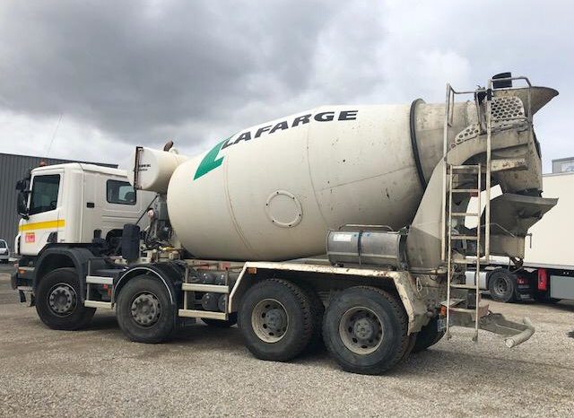 Scania P380 8×4 2009 Mixer lleno