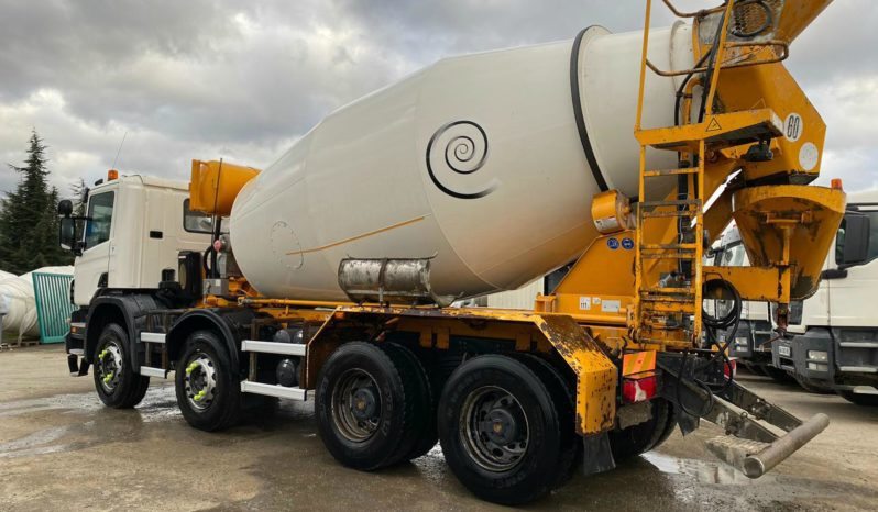 SCANIA P360. 8×4 Trompo Liebherr HTM 904 lleno