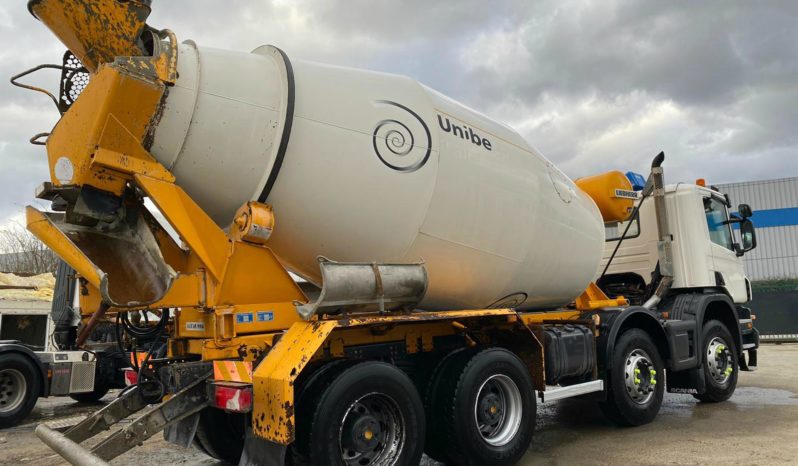 SCANIA P360. 8×4 Trompo Liebherr HTM 904 lleno