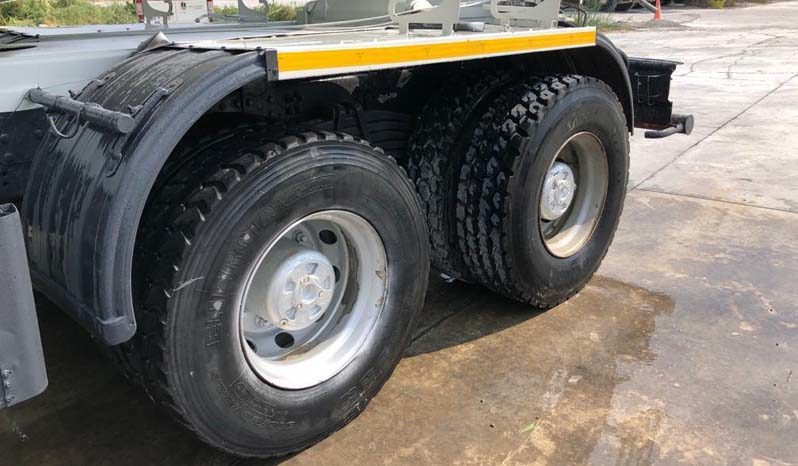 SCANIA 124-360 8×4 Con Trompo Imer 10m3 lleno