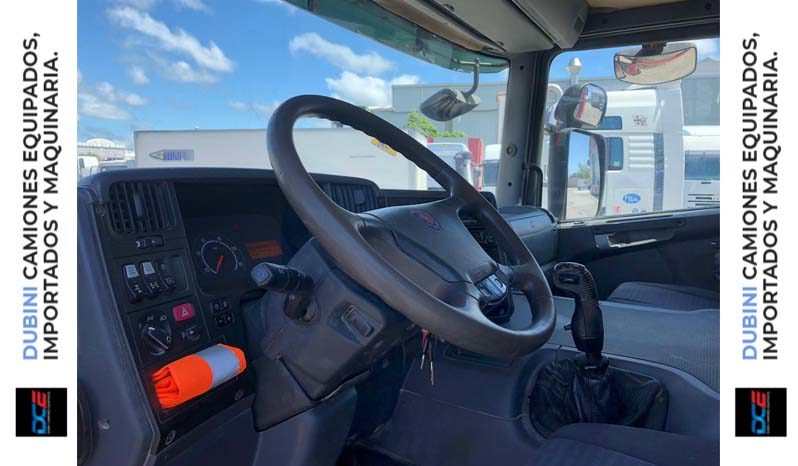 SCANIA P420 8×4 con Volcadora 20m3 lleno