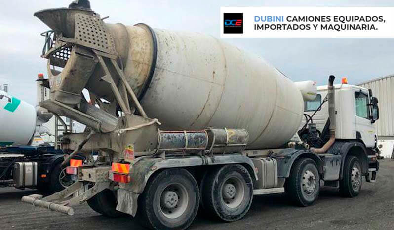 SCANIA P380 8×4 con trompo Cifa 9m3 lleno