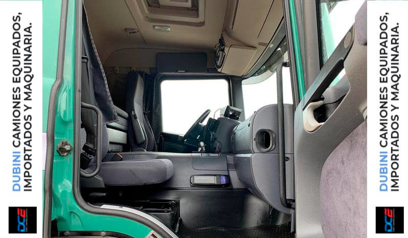 SCANIA P340 8×2 + HIDROGRUA FASSI 150 A24 + CAJA 6,5mts lleno