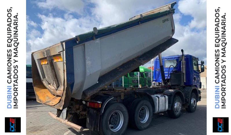 SCANA 124C-420  8×4 + Volcadora 18m3 lleno