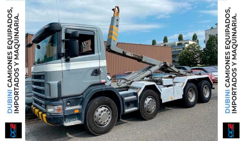 SCANIA 124C 470 8×4 + Equipo Roll Off 26 TN lleno