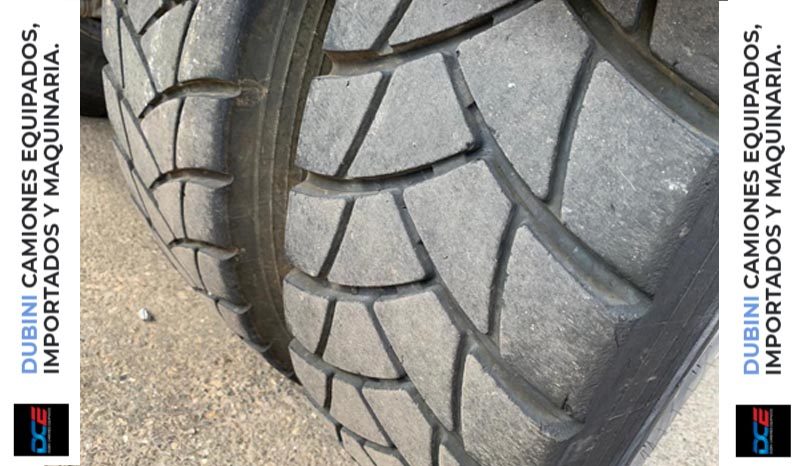 SCANIA  P380 8×4 + Volcadora Trilateral 16m3 lleno